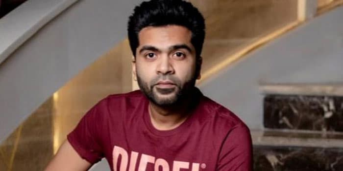 பெரிய படங்களால் கிடப்பில் கிடக்கும் 4 மாஸ் படங்கள்.. சிம்பு படத்தை நம்பி இருக்கும் வாரிசு நடிகர்