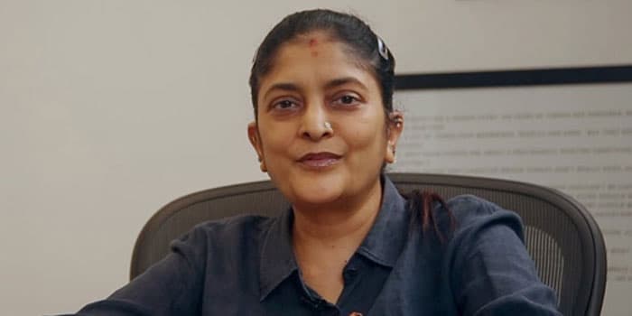 சூர்யாவை தாண்டிய சுதா கொங்கரா சம்பளம்.. வாயைப் பிளக்கும் திரையுலகம்