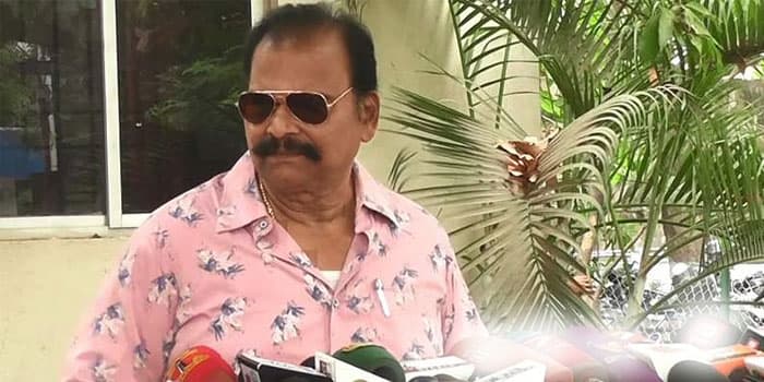 எல்லையை மீறி முட்டிக் கொண்ட பிரச்சனை.. தயாரிப்பாளரை கண்டபடி விளாசிய பயில்வான்