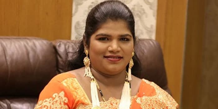 பட்டிமன்றத்தை வைத்து நடிகர்களாகவே மாறிய 5 பேச்சாளர்கள்.. வேற லெவல் சம்பவம் பண்ணும் நிஷா அக்கா