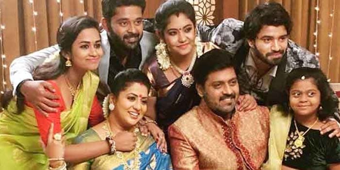பாரதிகண்ணம்மா சீரியல் நடிகைக்கு திருமணமா.? முத்த மழையில் நனைந்த தம்பதிகள்