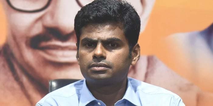 புதுசாக அவதாரம் எடுத்த அண்ணாமலை.. இன்னும் என்னென்ன கொடுமைய பார்க்கணுமோ