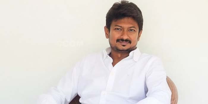 மீண்டும் உதயமாகும் கிடப்பில் போட்ட பிரம்மாண்ட படம்.. பலே திட்டம் போட்ட உதயநிதி