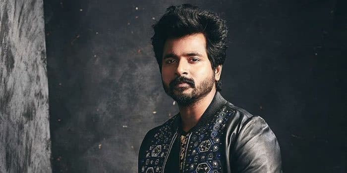 அடுத்தடுத்து 100 கோடி வசூல்.. சம்பளத்தை ஏற்றாத சிவகார்த்திகேயன் பட நடிகை