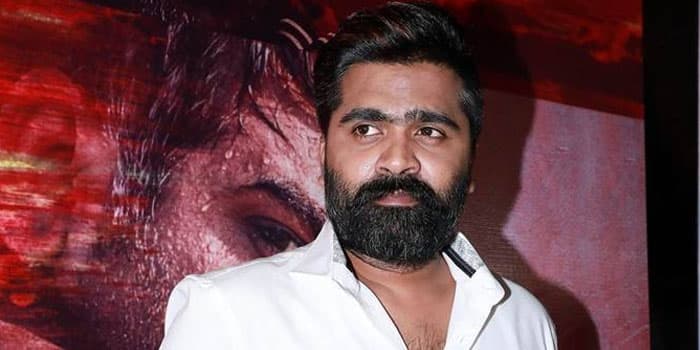 சிம்புவின் நடிப்பில் தொடர்ந்து வரவிருக்கும் 3 படங்கள்.. காற்று வீசும் போதே கஜானாவை நிரப்பனும் தம்பி