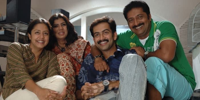 தயாரிப்பிலும் பெத்த லாபம் பார்த்த பிரகாஷ்ராஜ்.. காசு போட்ட 6 படங்களுமே ஹிட்