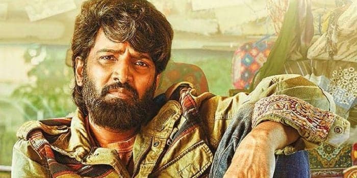 அடுத்தடுத்து பிளாப்பாகும் சந்தானத்தின் படங்கள்.. சிவாஜி, கமல் ரேஞ்சுக்கு எடுக்கும் புது அவதாரம்