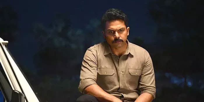 16 வருடத்திற்கு பின் அதே அழகுடன் ரீ-என்ட்ரி கொடுத்த நடிகை.. சர்தார் படத்தில் கலக்கும் சிரிப்பழகி