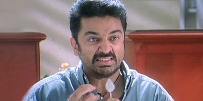 மனநலம் குன்றிய நாயகனாக கமல் அசத்திய 5 படங்கள்.. பயத்திலேயே விழுந்து விழுந்து சிரிக்க வைத்த தெனாலி