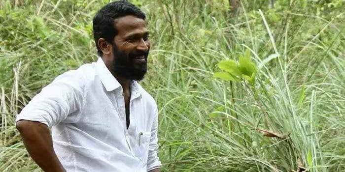 10 கோடியை அசால்ட்டாக வசூலித்த வெற்றிமாறன்.. 15 வருடங்கள் ஆகியும் No.1 ட்ரெண்டான படம்