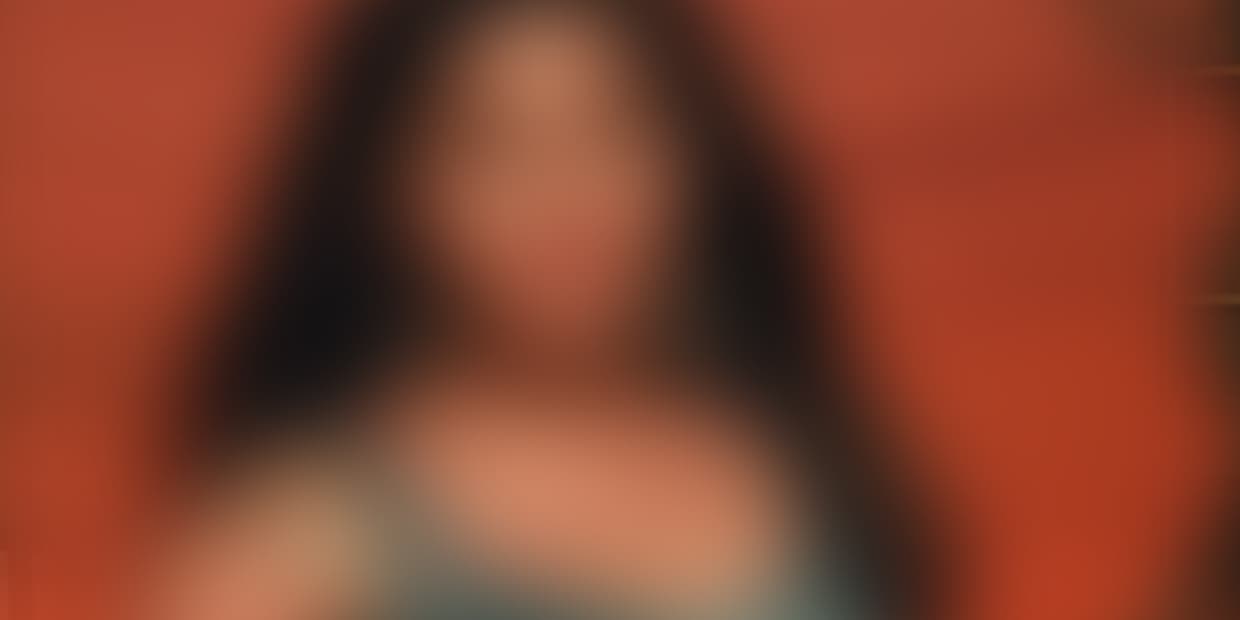 டூ பீஸ், லிப் லாக் எதற்கும் தடை இல்லை.. திடீர் அறிவிப்பால் நடிகைக்கு குவியும் வாய்ப்பு