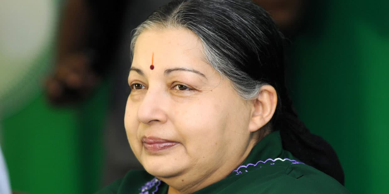 முதலமைச்சர் பதவியை கொடுக்க ஆசைப்பட்ட ஜெயலலிதா.. இறப்புக்குப் பின் வீண் பப்ளிசிட்டி தேடும் நடிகை