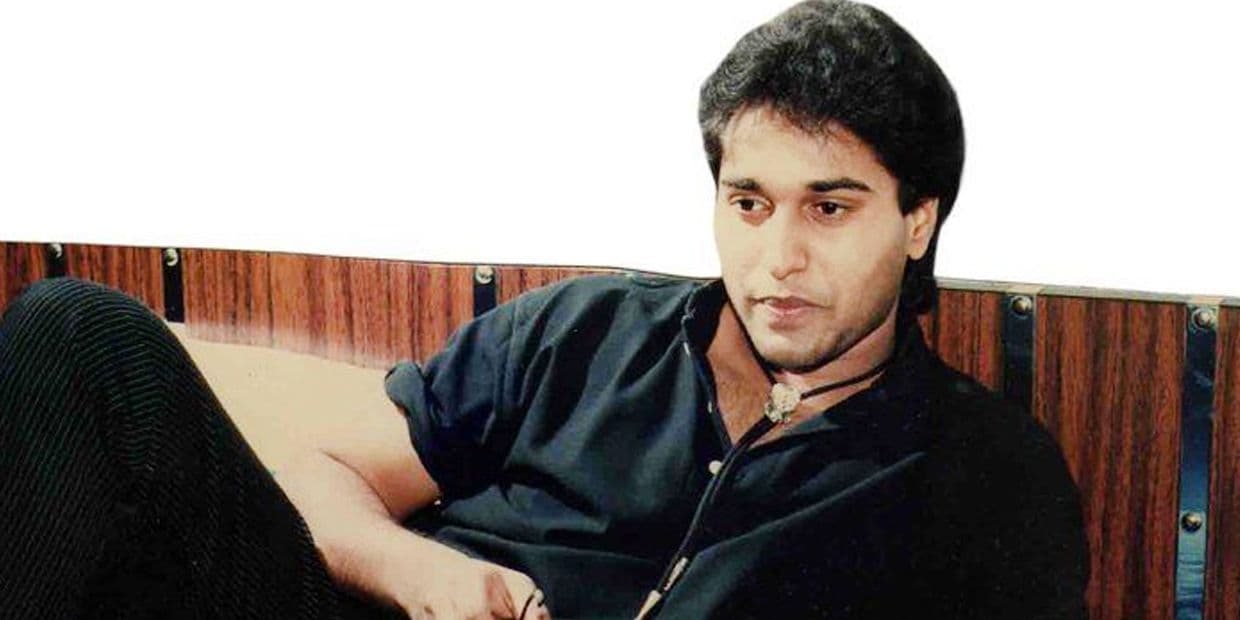 பெண்களின் கனவு நாயகன் தாத்தாவாகிட்டாரா?. பேரனுடன் ரகுமான் வெளியிட்ட புகைப்படம்