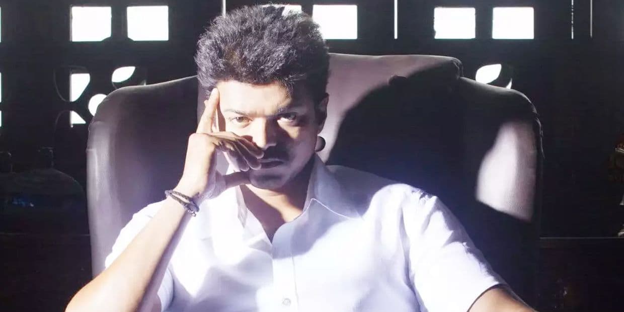 சும்மா வாய்க்கு வந்ததை அடிச்சு விடுங்க.. தயாரிப்பாளர் மீது செம காண்டில் விஜய்