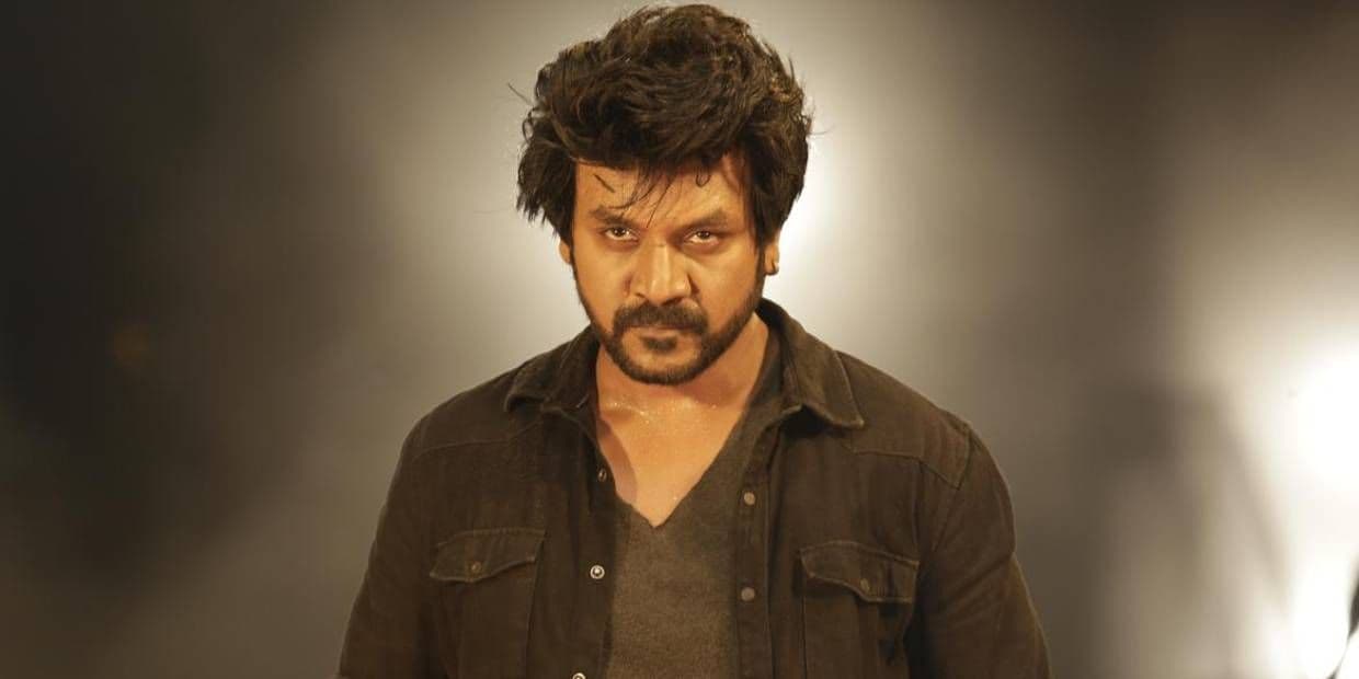 ஊருக்கு மட்டும் தான் உபதேசம் போல.. நம்பி வந்தவர்களை நடுத்தெருவில் நிப்பாட்டிய ராகவா லாரன்ஸ்