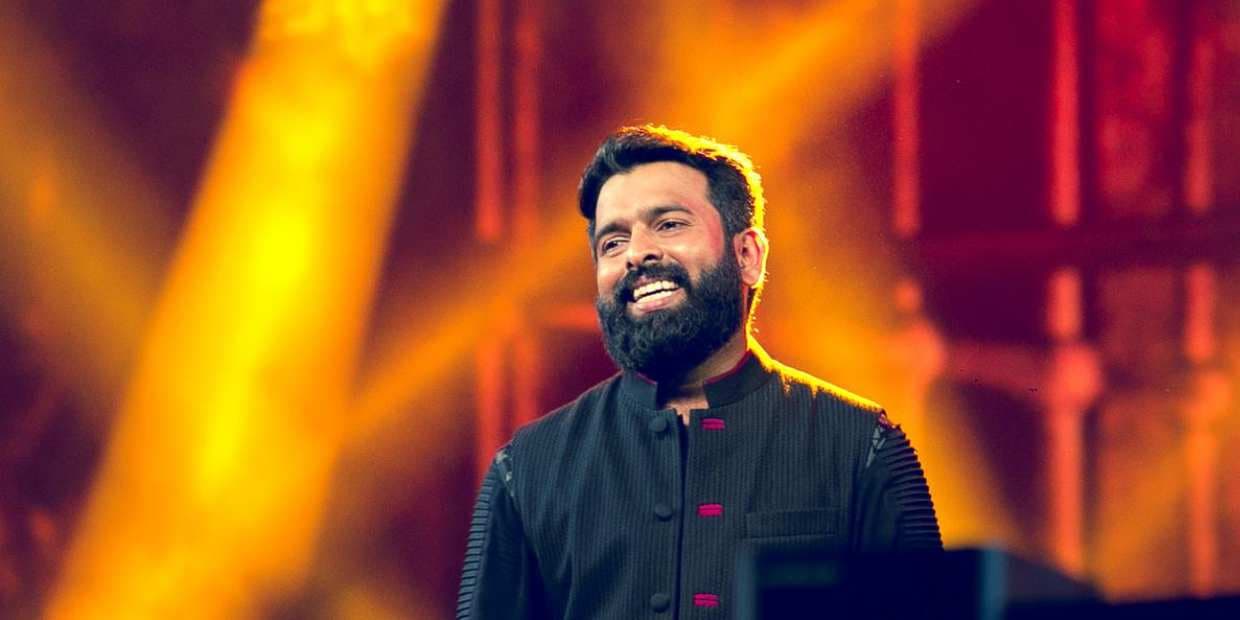 இசையால் கட்டி போட்ட சந்தோஷ் நாராயணனின் 6 மறக்க முடியாத படங்கள்.. தெறிக்க விட்ட கண்டா வரச்சொல்லுங்க