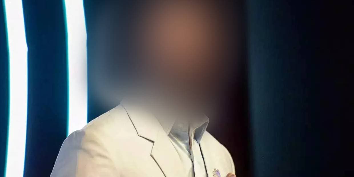 ரெட் கார்ட் பிரச்சனையில் பெயர் வெளிவராமல் இருக்கும் 5 பிரபலங்கள்.. பல கோடிகளை ஆட்டைய போட்டிருக்கும் மருமகன்