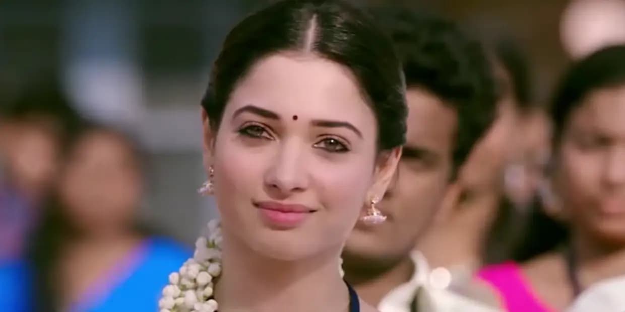 ஒண்ணுமே தெரியாத புள்ள பூச்சி போல் தமன்னா நடித்த 5 படங்கள்.. ஆனா இப்ப ஐட்டம் நடிகையாக மாறிட்டாங்களே
