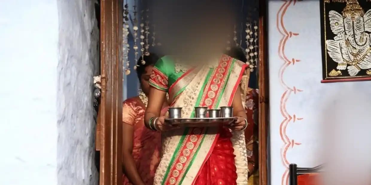 கள்ளக்காதல் பட நடிகை என கூப்பிடுறாங்க.. குப்பையான கதையால் கேரியரே தொலைத்த பரிதாபம்