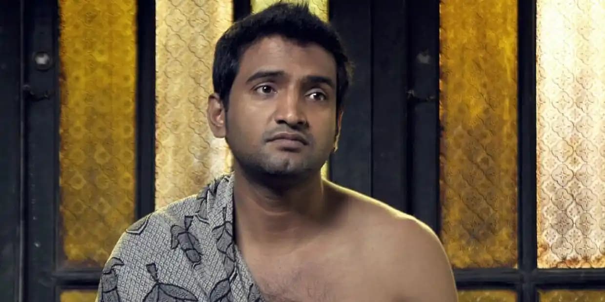 அப்படி இருந்த சந்தானம் இப்படி ஆயிட்டார்.. ஒரே நாளில் 4 பட சூட்டிங், அதிர்ச்சி கொடுத்த சம்பவம்