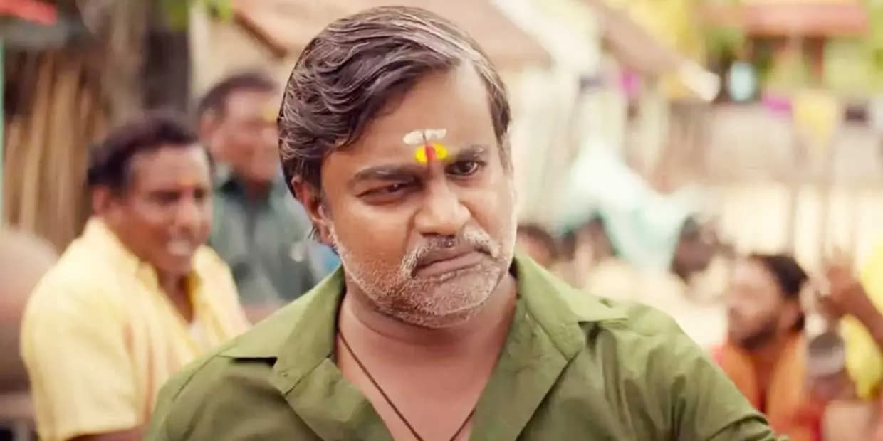 செல்வராகவனிடம் அடி வாங்கிய 5 நடிகைகள்.. சூட்டிங் ஸ்பாட்டில் நடந்த ரணகளம்