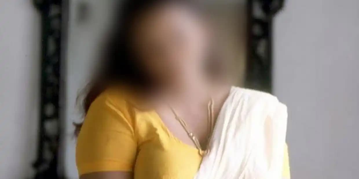 நடிகையின் எதிர்பாராத கர்ப்பம், அம்மாவுடன் சென்று கருவை கலைத்த கொடுமை.. தப்பையும் செஞ்சிட்டு சப்பை கட்டு கட்டுறீங்க