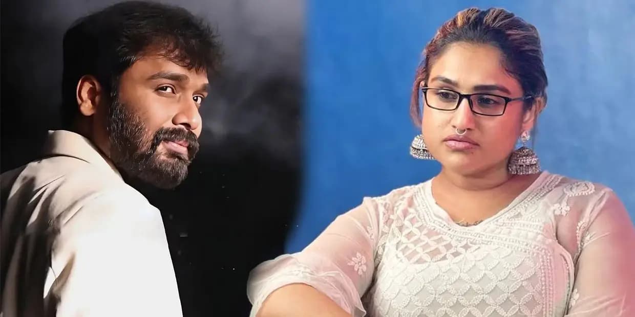 ரெட் கார்டு சர்ச்சையால் குத்துப்பட்ட வனிதா.. பிரதீப் ஷேர் செய்த வாட்ஸப் ஸ்கிரீன் ஷாட் பின்னணி