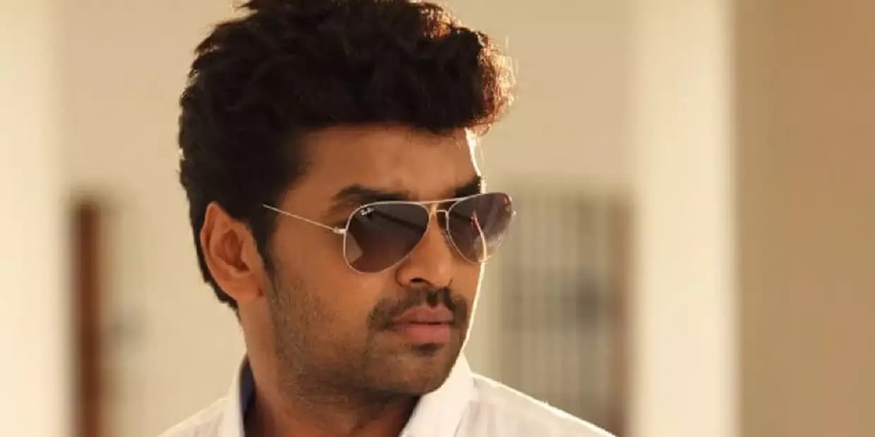4 அழகிய நடிகைகளின் சோலியை முடித்துவிட்ட ஜெய்.. எல்லாம் காதல் படுத்தும் பாடு