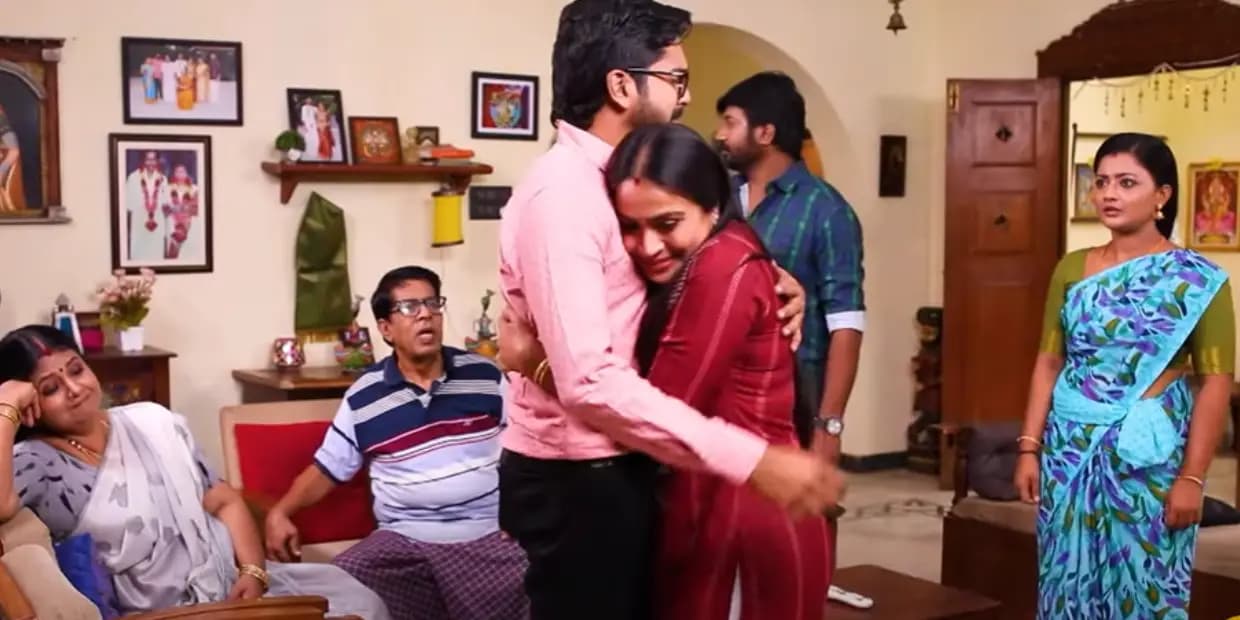 முத்து கையில் மீனா கட்டிய தாயத்து, அரண்டு போன விஜயா.. அம்மாவாக போகும் ரோகிணி