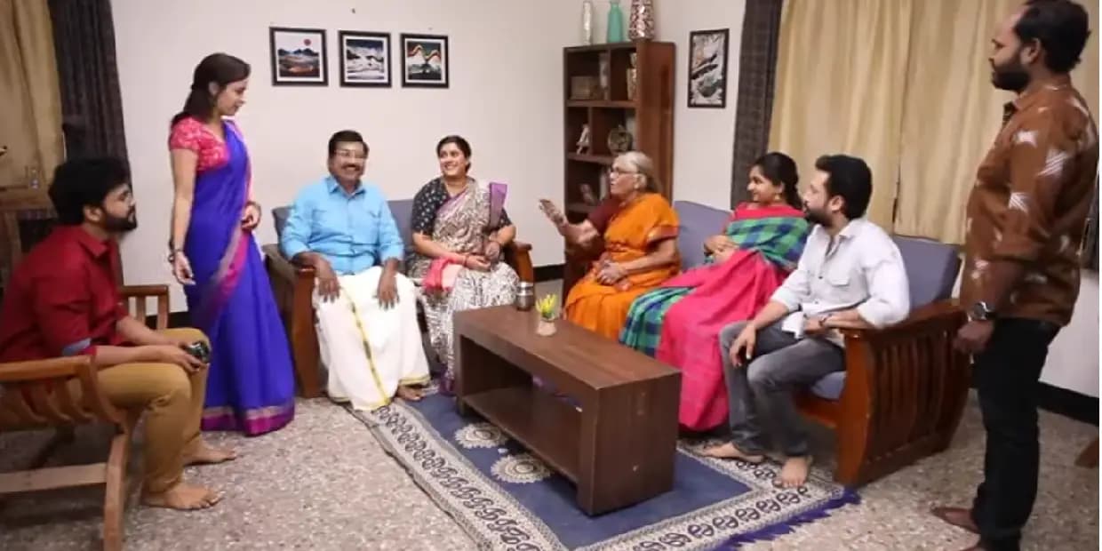 சரஸ்வதியின் மனதை மாற்ற தமிழ் செய்யும் ஓவர் அலப்பறைகள்.. ! ஐயோ சாமி முடியலடா