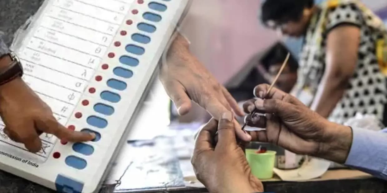 5 மணி நிலவரப்படி பதிவான வாக்குகள்.. ஜனநாயக கடமையில் முதலிடத்தில் இருக்கும் மாவட்டம் எது தெரியுமா.?