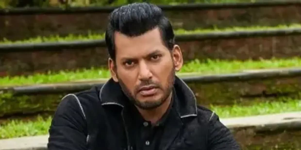 அதெப்படி சார், சீப்பை ஒளிச்சு வச்சா கல்யாணம் நின்னுடுமா?. விஷாலை நெம்பி எடுக்கும் நெட்டிசன்கள்!