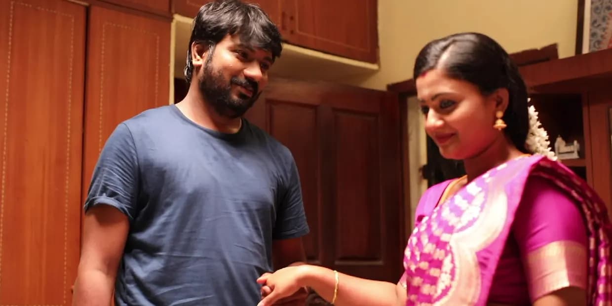 மாடர்ன் உடையில் பொம்மை போல் இருக்கும் மீனா.. என்ன டிரஸ் இது.? சிறகடிக்க ஆசை ஹீரோயினின் வைரல் புகைப்படம்
