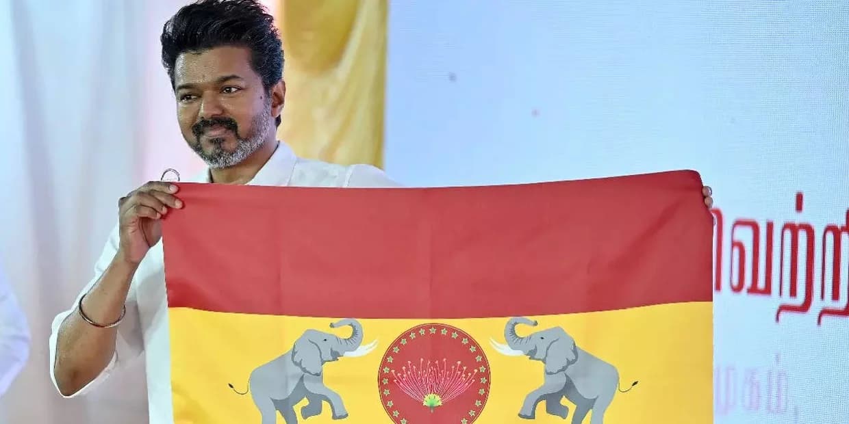 நான் கூத்தாடியா?. உங்கள் விஜய்யாக வந்திருக்கிறேன்.. விமர்சனங்களுக்கு நேரடியாக பதில் சொன்ன தளபதி