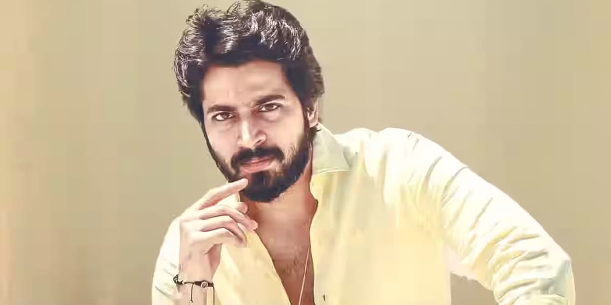 வியாபாரமாகாமல் கிடப்பில் கிடக்கும் 5 தமிழ் படங்கள்.. லப்பர் பந்து ஹிட்டாகியும் தலைவலியில் ஹரிஷ் கல்யாண்