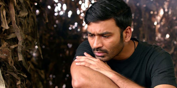 ஒரே ஒரு படத்தில் நடித்தது குத்தமா? தனுஷின் வாழ்க்கையை ஊத்தி மூடிய வாரிசு நடிகை
