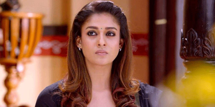 ஒரு வருடத்திற்குலேயே அதிக படங்கள் நடித்த 5 நடிகைகள்.. நயன்தாராவை ஓரங்கட்டிய பிரபல நடிகை