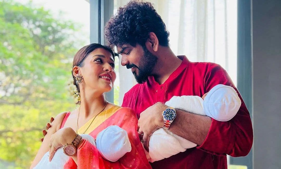 குழந்தைகளை நெஞ்சோடு அணைத்தபடி வந்த நயன்-விக்கி.. ட்ரெண்டாகும் லேட்டஸ்ட் புகைப்படம்