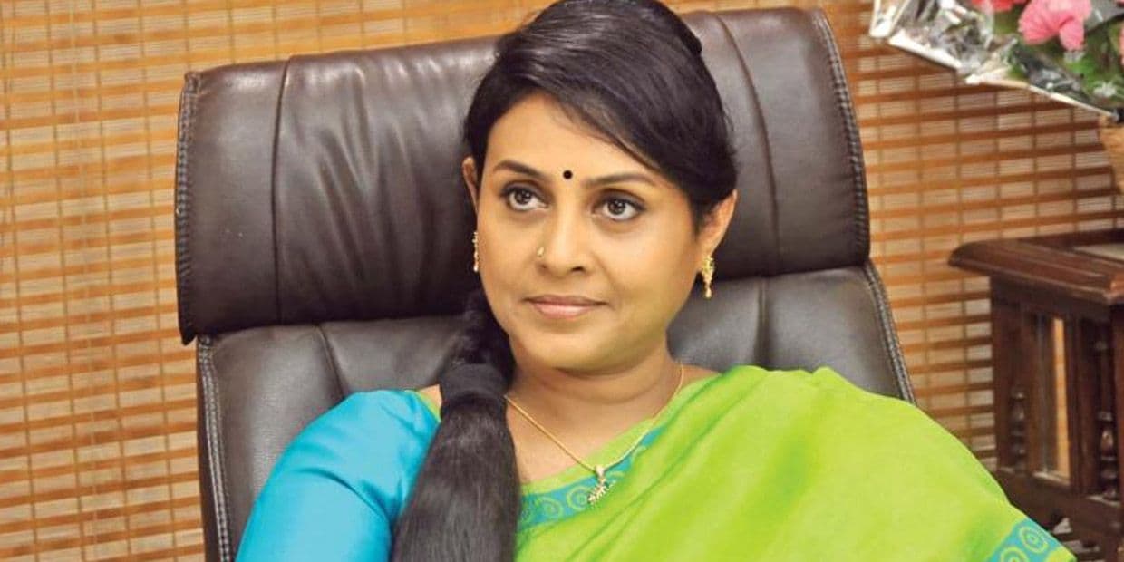 சரண்யா பொன்வண்ணனுக்கு 2ம் திருமணம் செய்து வைத்த இயக்குனர்.. முதல் கணவர் யார் தெரியுமா?
