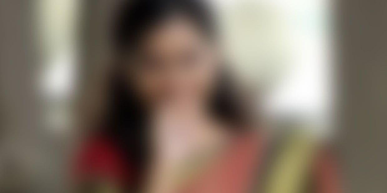 குடிபோதையில் தள்ளாடிய குடும்ப குத்து விளக்கு.. போதை தலைக்கு ஏறியதால் செய்த மட்டமான காரியம்