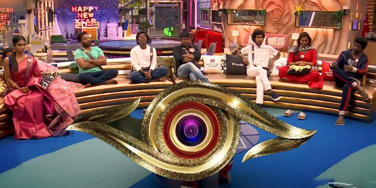 பிக் பாஸில் இந்த வாரம் வெளியேறும் போட்டியாளர்.. பைனலுக்கு அனுப்பாமல் பாதியிலேயே துரத்திய விஜய் டிவி