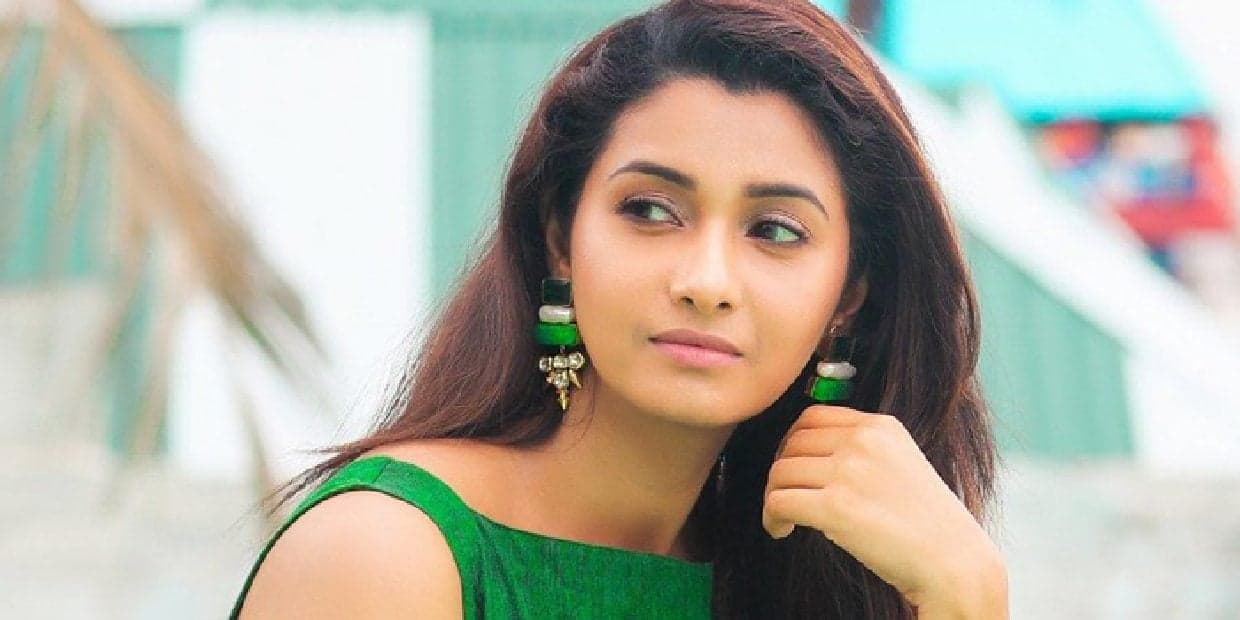 எனக்கு போட்டி இவங்க 4 பேரும் தான்.. வெளிப்படையாய் சவால் விட்ட ப்ரியா பவானி சங்கர்