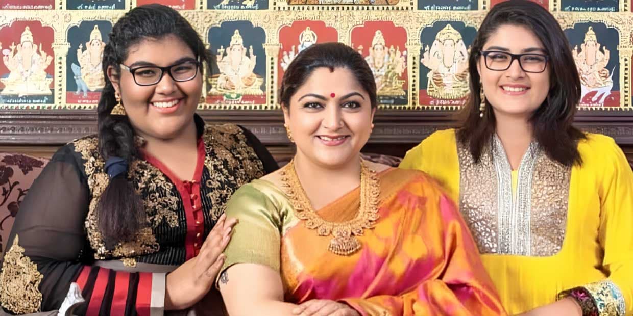 கண் கூச வைத்த குஷ்புவின் மகள்.. அம்மாவை மிஞ்சும் அளவுக்கு காட்டிய கவர்ச்சி, ஷாக் கொடுத்த போட்டோ