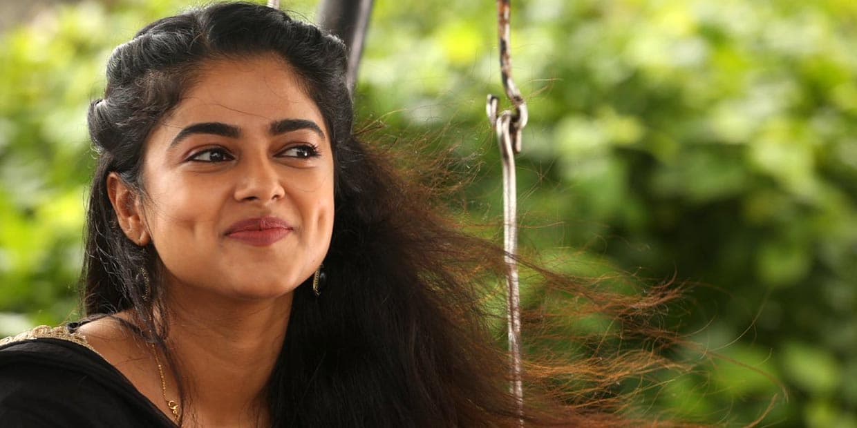 இனி நாங்க தான் டாப்புன்னு கெத்து காட்டும் 5 நடிகைகள்