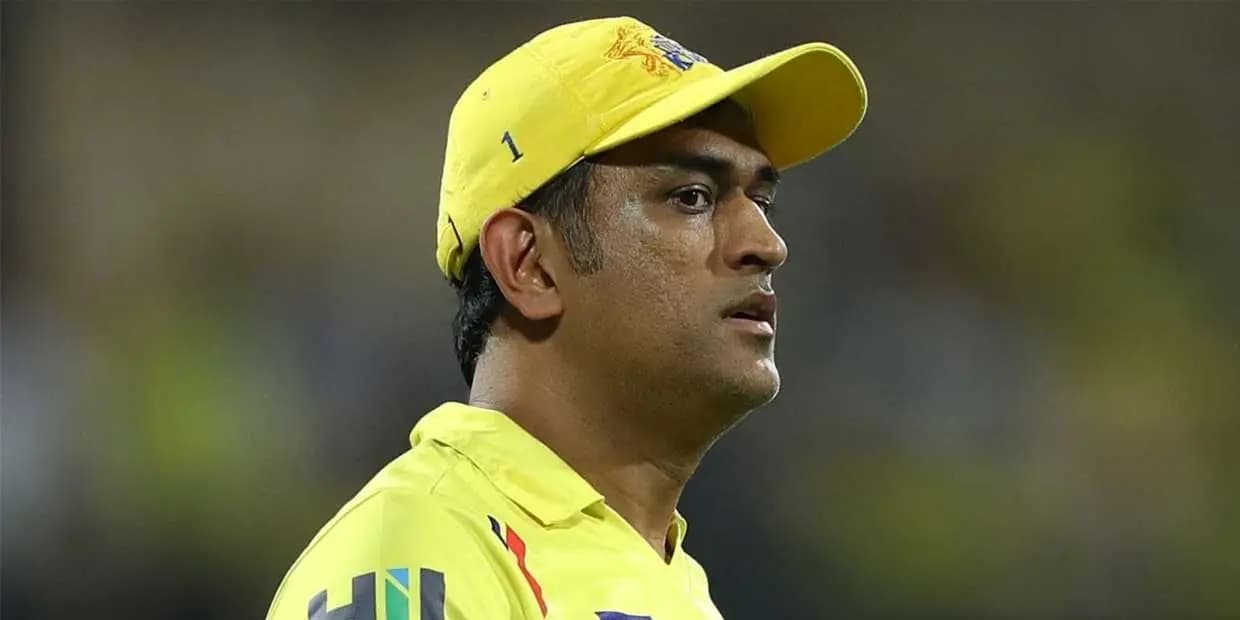 சினிமா பேராசையில் வந்து பல்பு வாங்கிய 5 கிரிக்கெட் வீரர்கள்.. தல தோனிக்கு கிடைத்த ஆப்பு