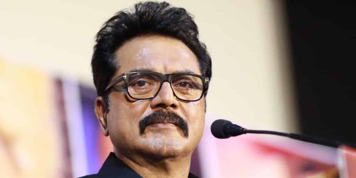 30 வருடத்திற்கு பிறகு வெளிவரும் இரண்டாம் பாகம்.. சரத்குமார் நிராகரித்து இன்று வரை ஏங்கும் சூப்பர் ஹிட் மூவி