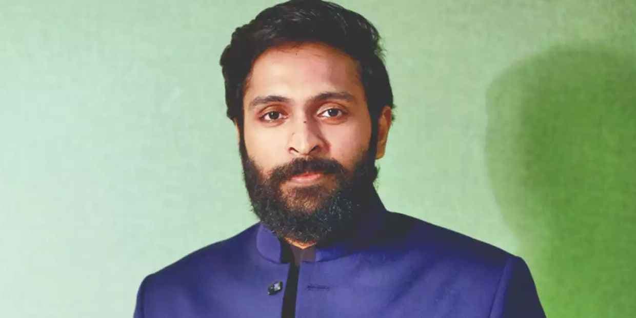 எப்படி போனேனோ அதேபோல திரும்பி வந்துட்டேன்.. 10 வருடத்திற்கு பின் ஹாட்ரிக் வெற்றியை ருசித்த விக்ரம் பிரபு