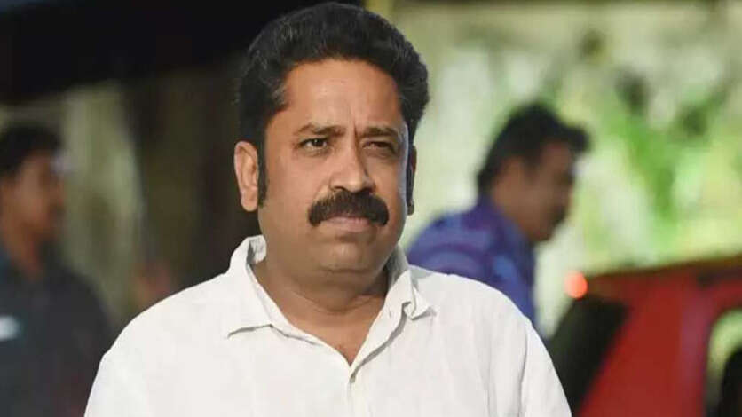 மாமனிதனாக சீனு ராமசாமிக்கு கிடைத்த சக்சஸ்.. ரஜினியை அடுத்து பாராட்டிய முன்னணி இயக்குனர்!