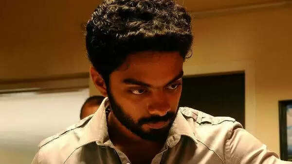 குழந்தை முதல் வில்லனாய் மாறிய குட்டி சூர்யா.. நந்தா மூலம் கிடைத்த வாய்ப்பு