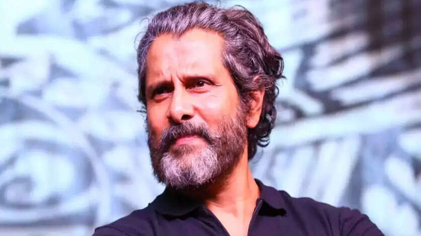 துளி கூட விருப்பம் இல்லாமல் வெளிவரும் விக்ரமின் படம்.. வழி மாறிய இயக்குனரால் சோழி முடியும் கேரியர்